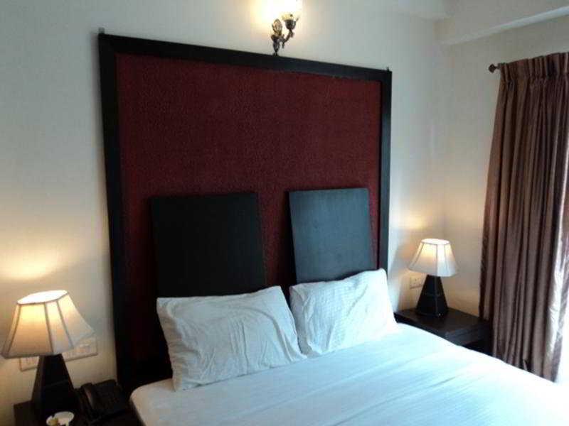 La Flamingo Otel Calangute Dış mekan fotoğraf